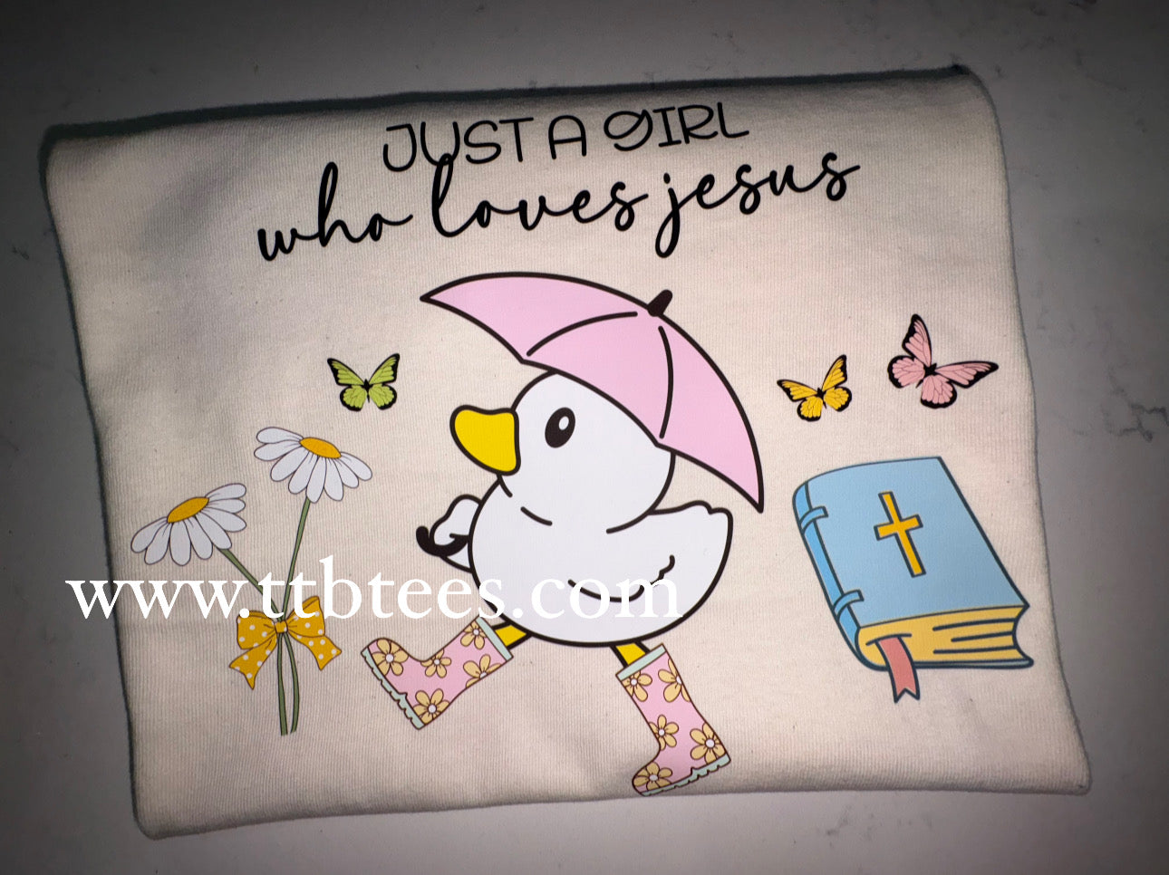 Just a girl who loves Jesus tee