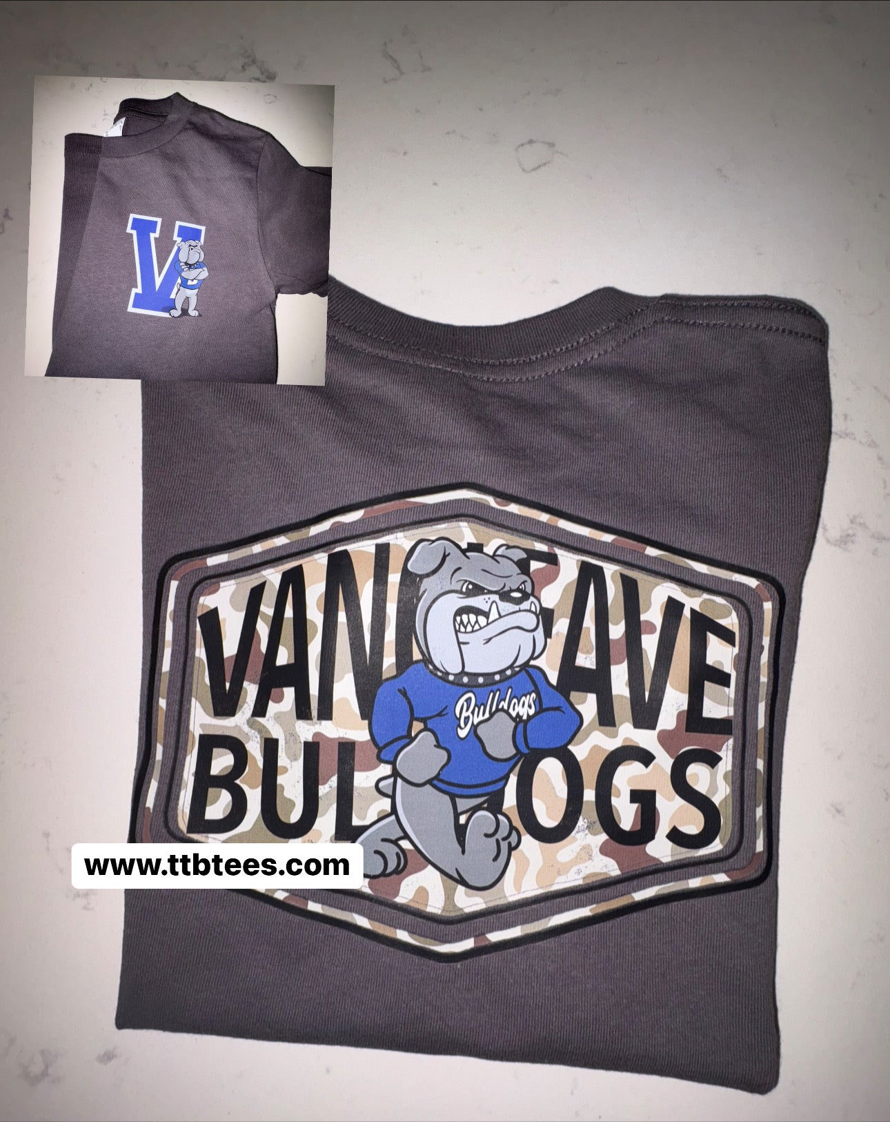 Bulldogs w/camo