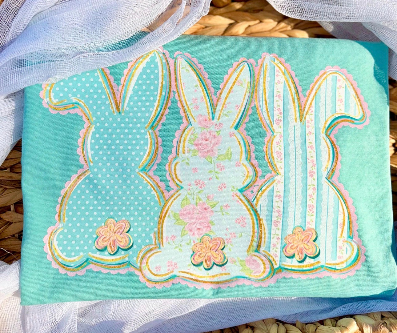 Bunny tee comfort colors