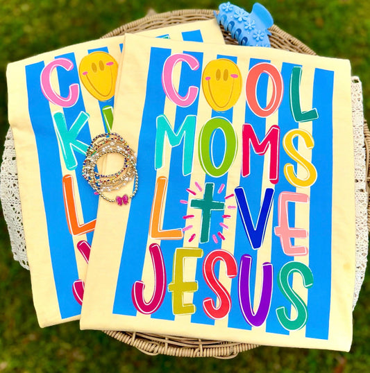 Cool Moms Love Jesus Tee - comfort colors