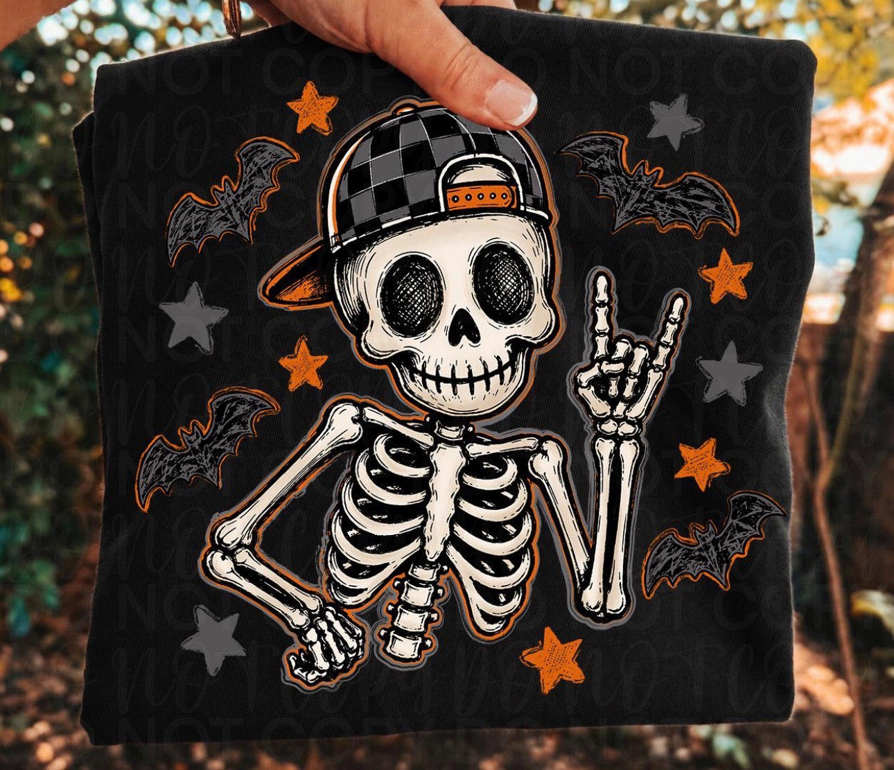 Spooky skeleton tee