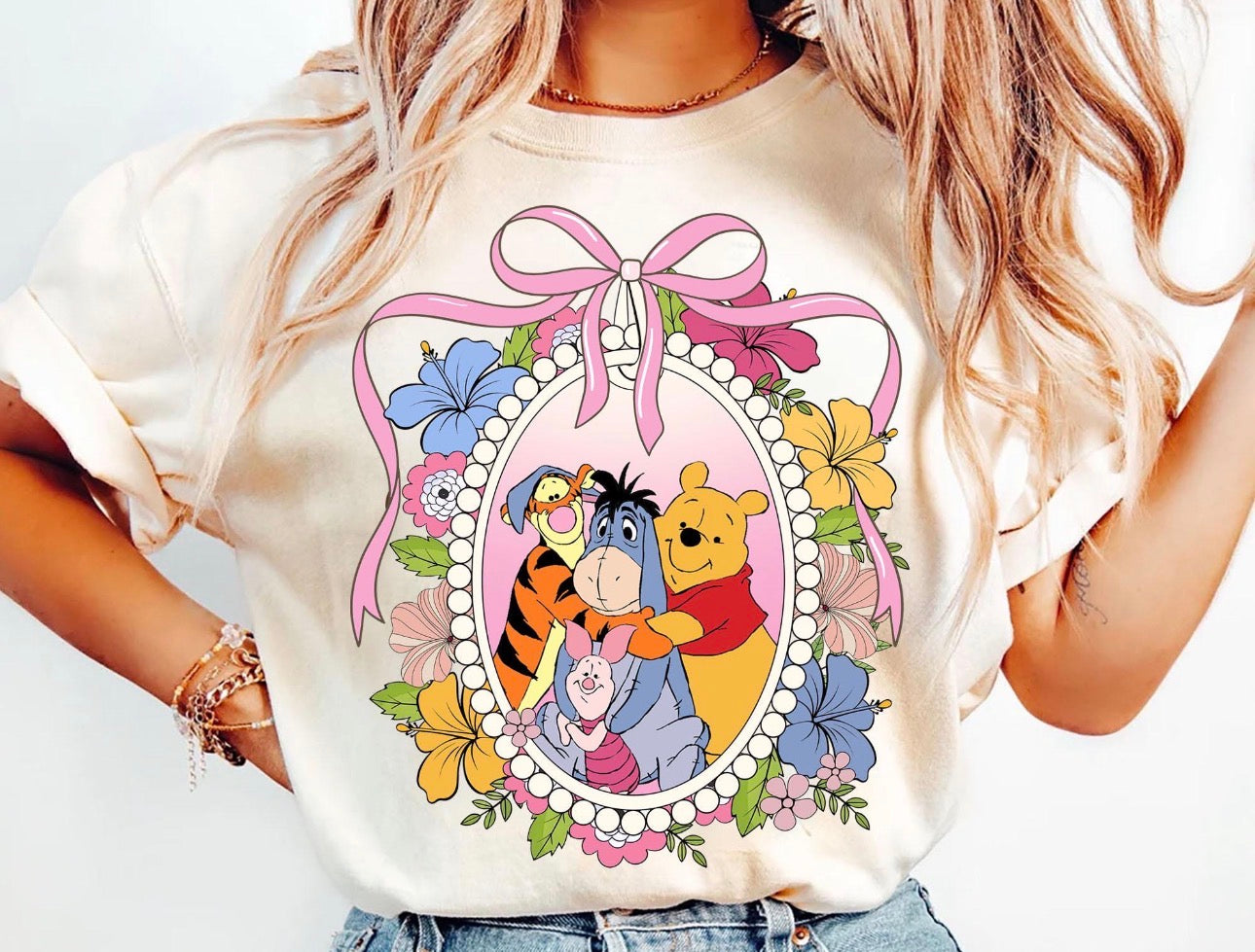 Pooh frame and friends tee